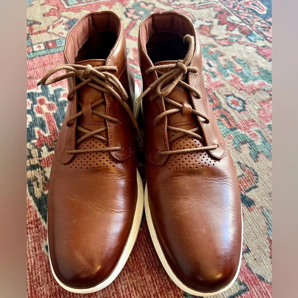 Men’s Brown Leather Chukka Boots